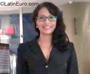 Date this sensual Brazil girl Daniela from Sao Paulo BR6977