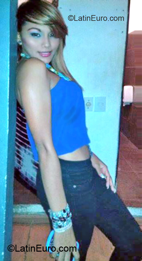 Date this beautiful East Timor man Xhfufuhdhd from Cartagena CO20155