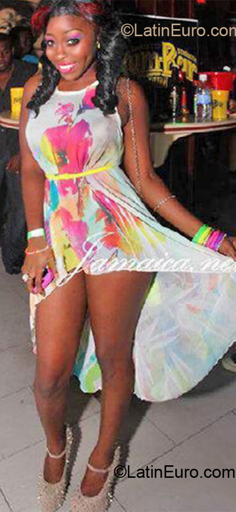 Date this tall Jamaica girl Toocute from Ocho Rios JM624