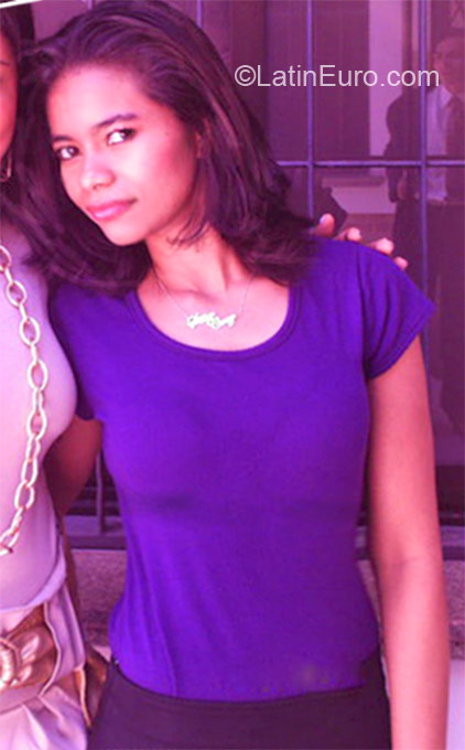 Date this young Brazil girl Rosiane from Fortaleza BR7052