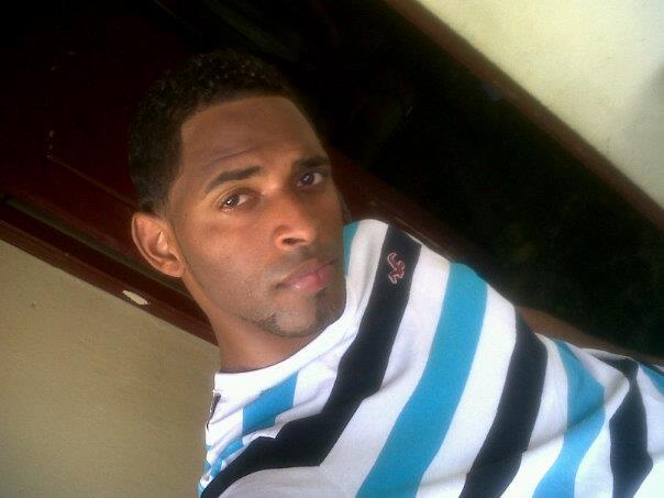 Date this sultry Dominican Republic man Edwin from Santo Domingo DO12193