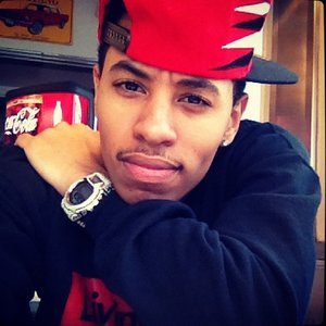 Date this young United States man Jaylen from Greenwood US13554