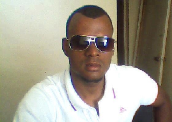 Date this good-looking Dominican Republic man DARWIN from Santiago DO12464