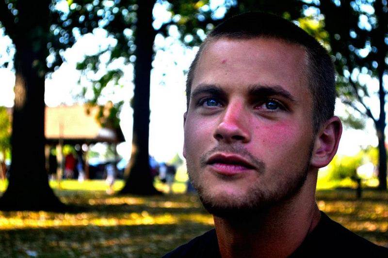 Date this young United States man Perry from New York City US13626