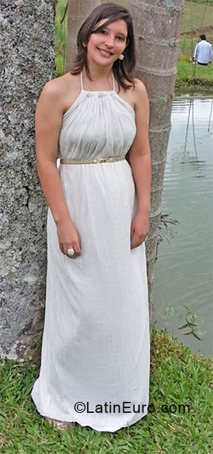 Date this athletic Brazil girl Schirley from Vargem Alta BR7162