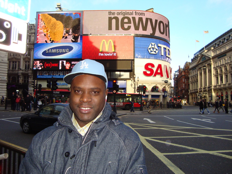 Date this funny United Kingdom man Rohan from London GB689