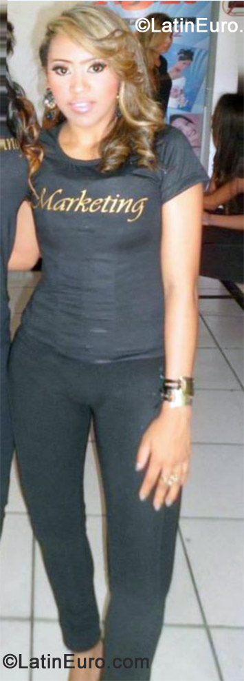 Date this pretty Brazil girl Endy from Belo Horizonte BR7257