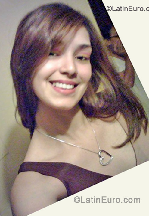 Date this athletic Dominican Republic girl Judit from Bani DO13361