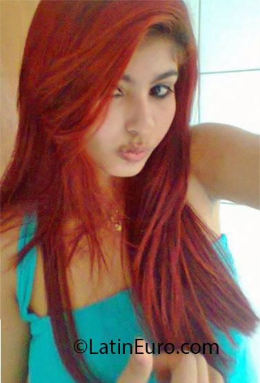 Date this charming Brazil girl Flavia from Sao Jose Do Rio Preto BR7381
