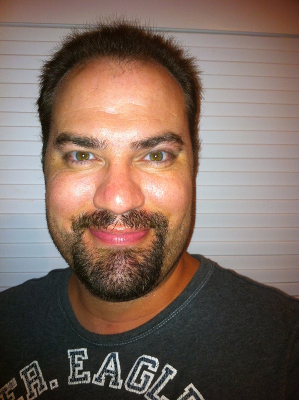 Date this good-looking United States man Wes from Kona US13895