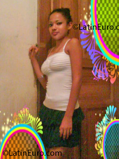 Date this good-looking Honduras girl Iveth ortega from Puerto Cortes HN800