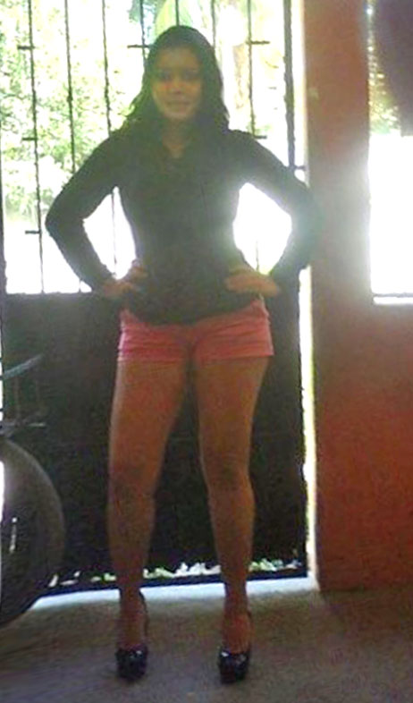 Date this voluptuous Honduras girl Esmeralda Villa from San Pedro Sula HN801