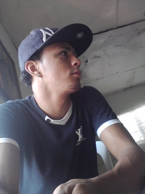 Date this georgeous Dominican Republic man Jose arido her from Salcedo DO14415