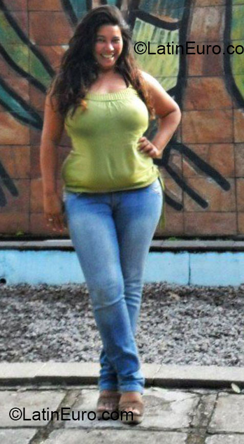 Date this tall Brazil girl Alexandra from Recife BR7587