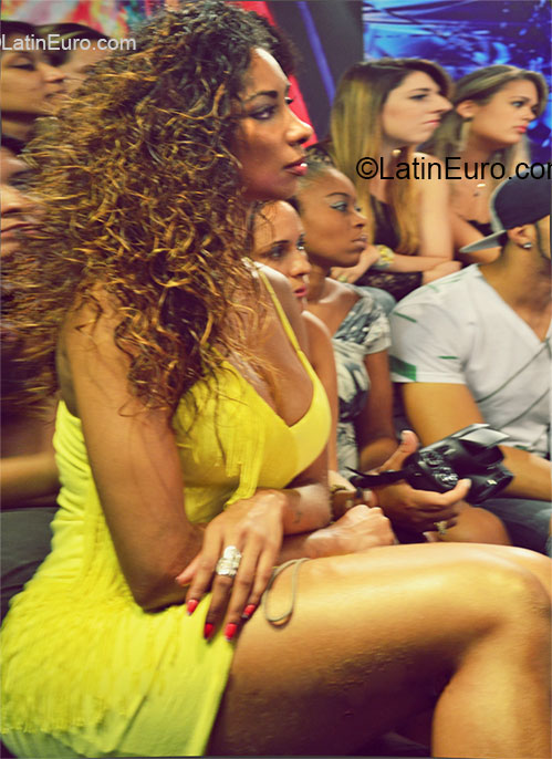 Date this hard body Brazil girl Juliana from Sao Paulo BR7636