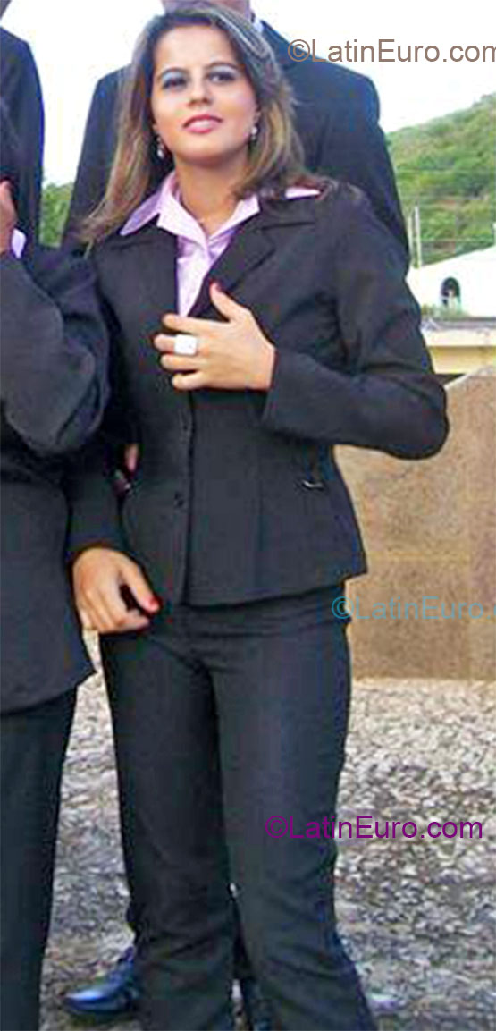 Date this delightful Brazil girl Quitiria from Maceio BR7643