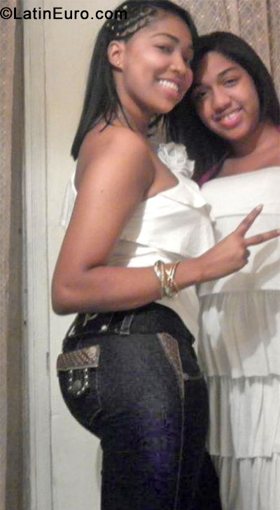 Date this pretty Colombia girl Angie tatiana d from Cali CO12762