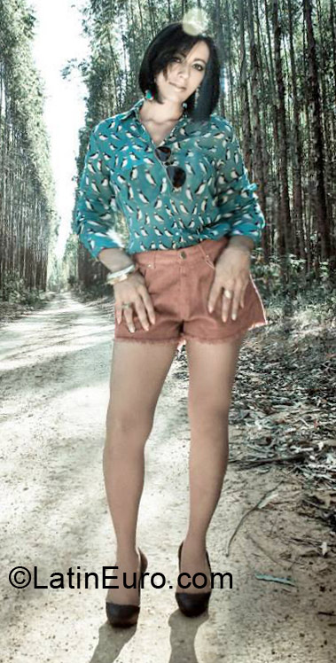 Date this gorgeous Brazil girl Michele from Lagoa Da Prata BR7719