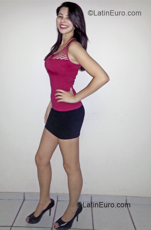 Date this georgeous Brazil girl Angelica from Villa Velha BR7760