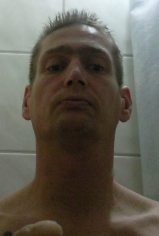 Date this charming Netherlands man Steff from Bergeijk NL228