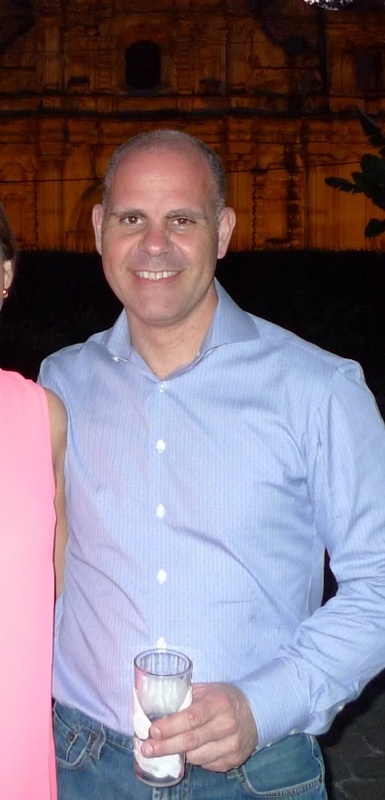 Date this athletic United States man Ikapos from Miami US14225