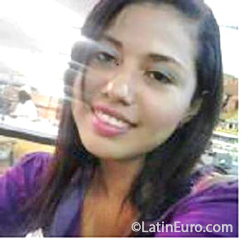 Date this cute Colombia girl Iruli from Cartagena CO17510