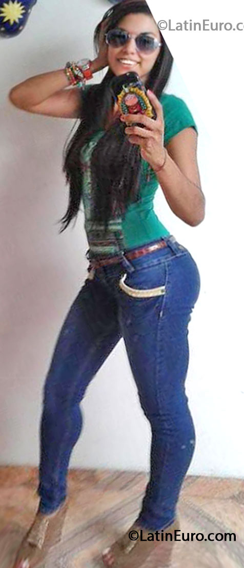 Date this sultry Colombia man Lllllllllllllllll from Cali CO13049