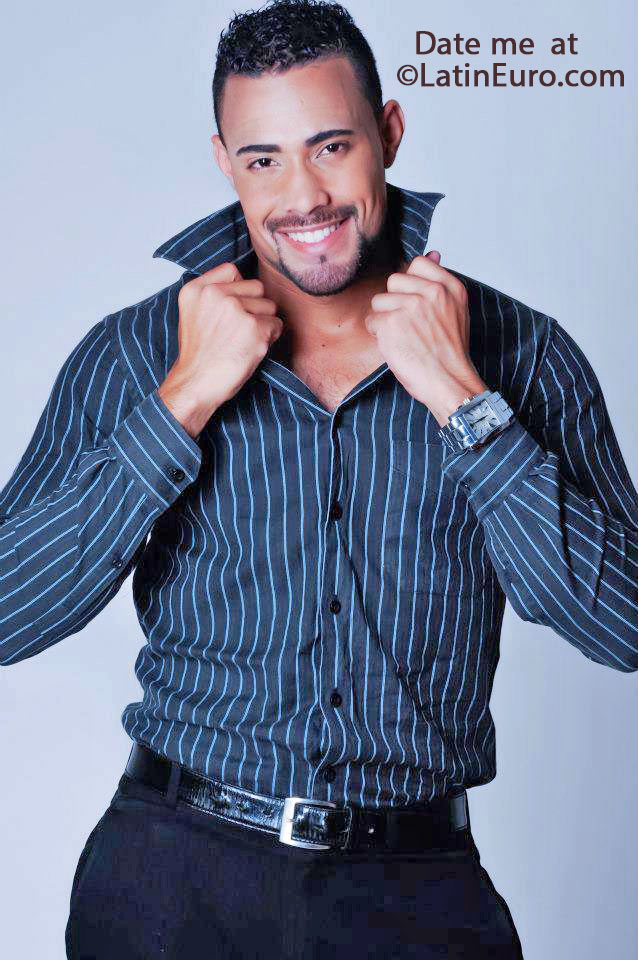 Date this stunning Brazil man Arthur from Paulo Afonso BR9382
