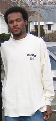 Date this nice looking United States man Mrluvz2eat from Columbus US14329