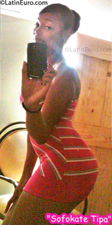 Date this delightful Dominican Republic girl Kismel from Santiago DO16349