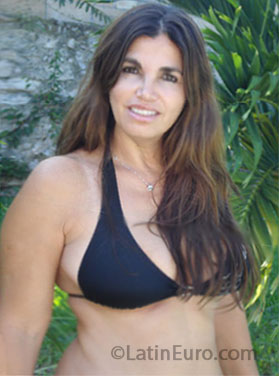 Date this hard body Mexico girl Marilene from Merida MX1380