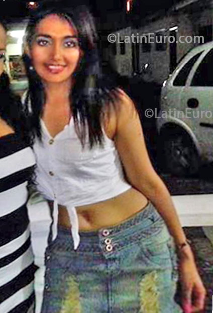 Date this athletic Colombia girl ANGY from Bogota CO13394