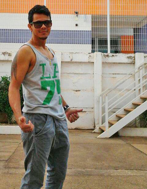 Date this hard body Brazil man Toni from Cuiaba BR7968