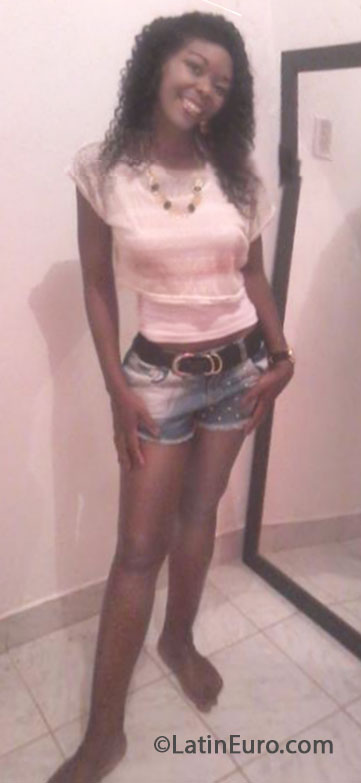 Date this passionate Brazil girl Monica from Rio De Janeiro BR7978