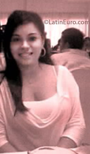 Date this young Colombia girl Brenda from Barranquilla CO15126