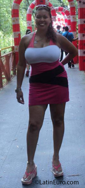 Date this sultry Colombia girl LINA from Medellin CO13857