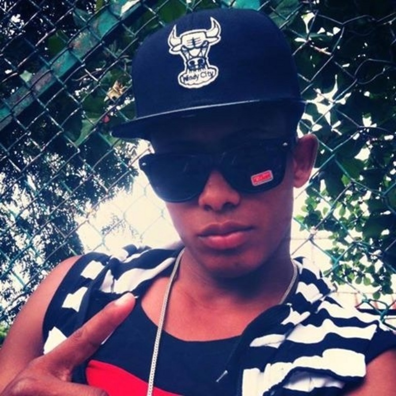 Date this lovely Dominican Republic man Randymanuel from La Vega DO17106