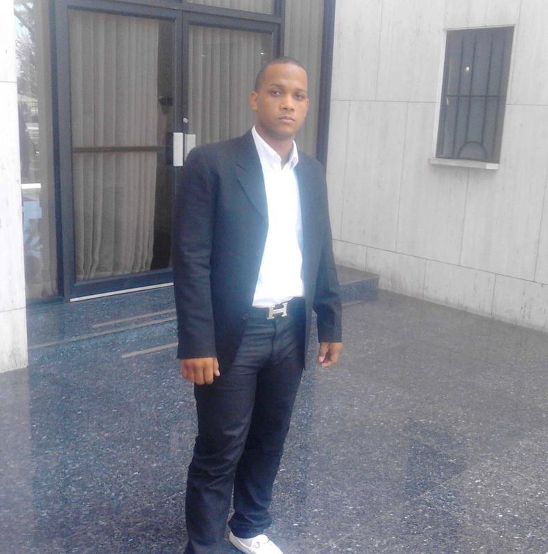 Date this fun Canada man Roy from Canada CA595