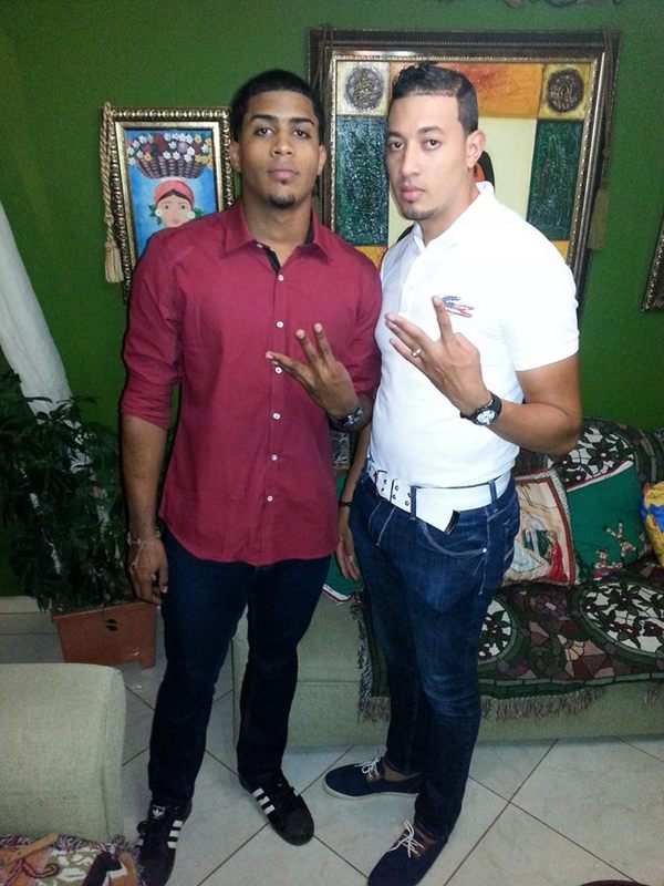 Date this fun Puerto Rico man Kiki Joung from Santo Domingo PR128