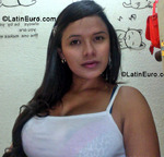 young Colombia girl Alejandra from Bogota CO14318