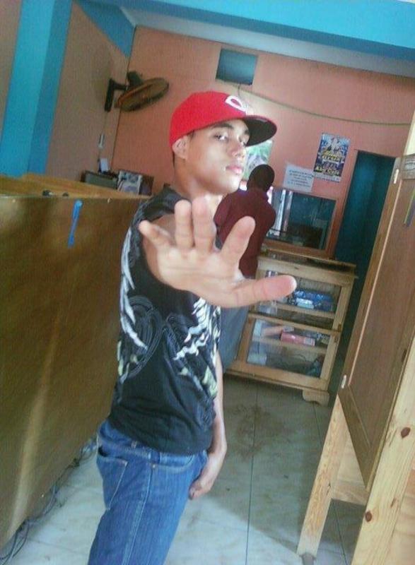 Date this happy United States man Erick from Santiago US14653