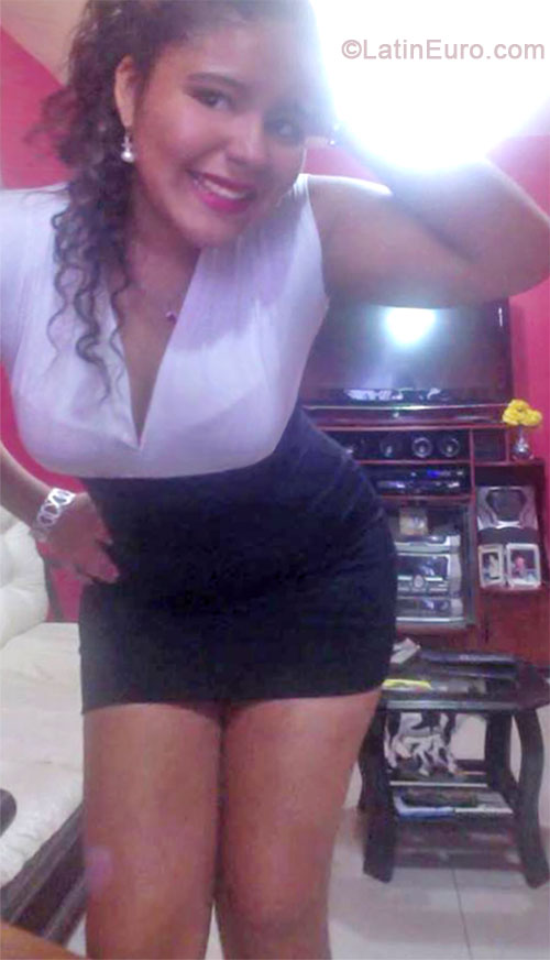 Date this charming Peru girl Forella from Lima PE842