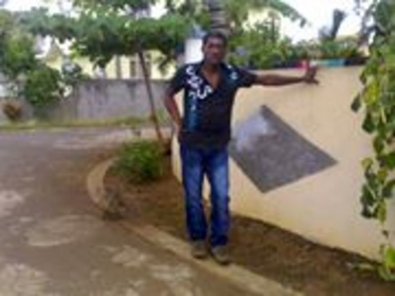 Date this happy Mauritius man Nico4 from Goodlands MU3