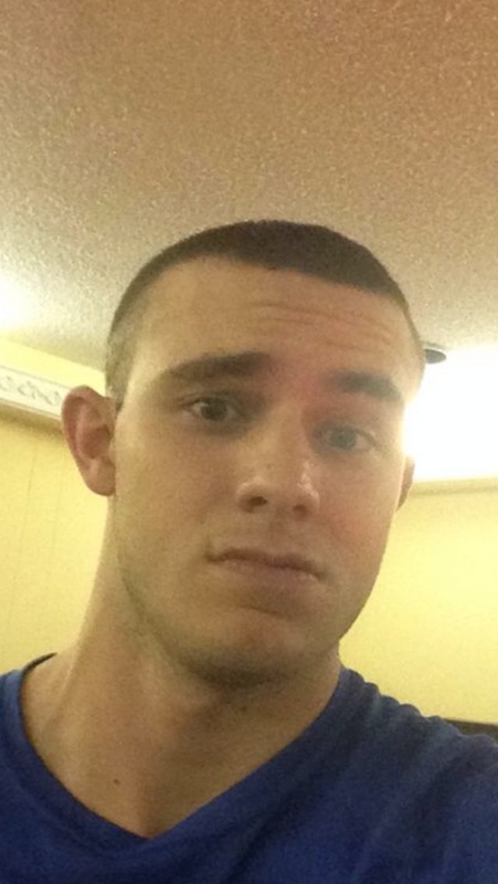 Date this passionate United States man Dylan2020 from Muscle Shoals US14700