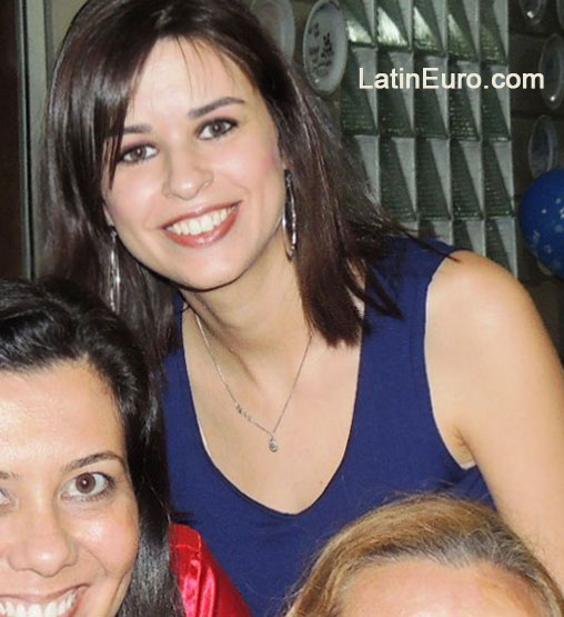 Date this stunning Brazil girl Aline from Brasilia BR8467