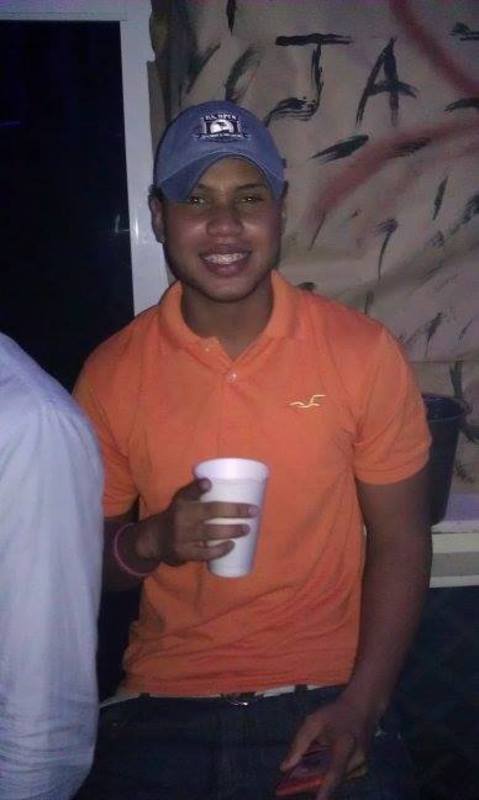 Date this funny Dominican Republic man Joel francisco from La Romana DO18360