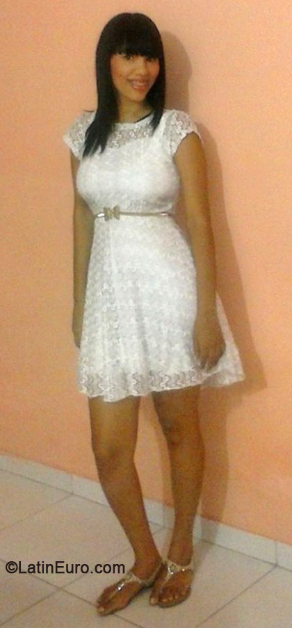 Date this tall Brazil girl Aline from Juazeiro BR8714