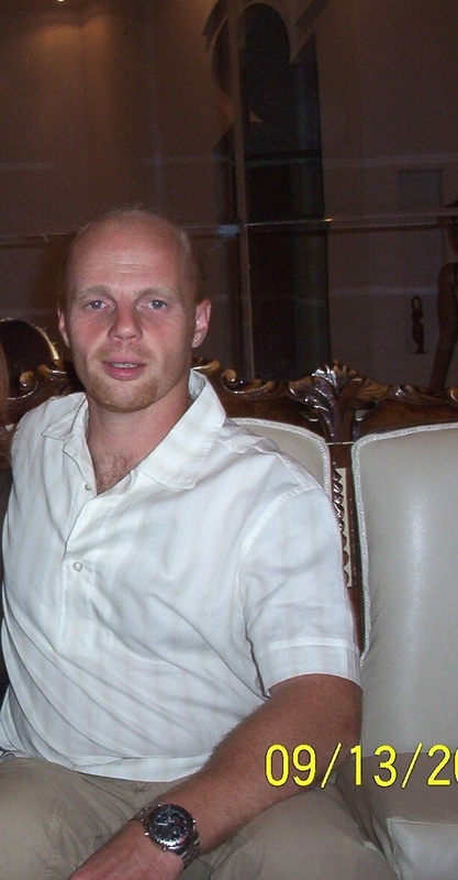 Date this funny United Kingdom man Dougie788 from Deepcut GB754