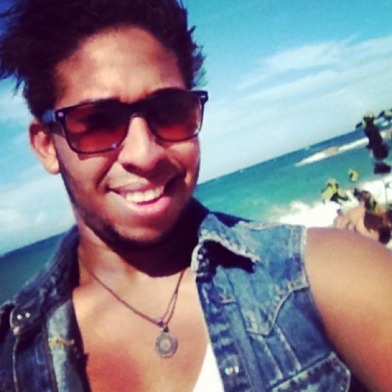 Date this foxy Dominican Republic man Jenrydelorbe from Santo Domigo DO19154