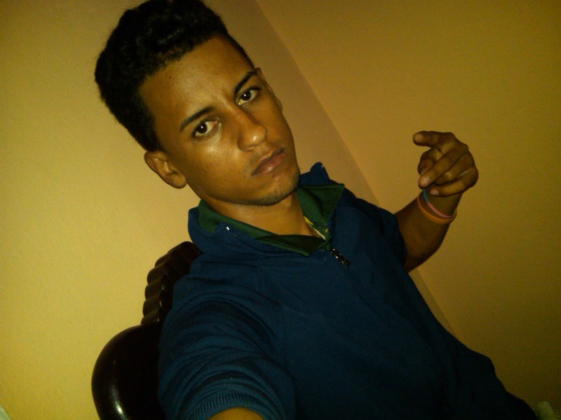 Date this lovely Dominican Republic man Leomar from Santo Domingo DO19164